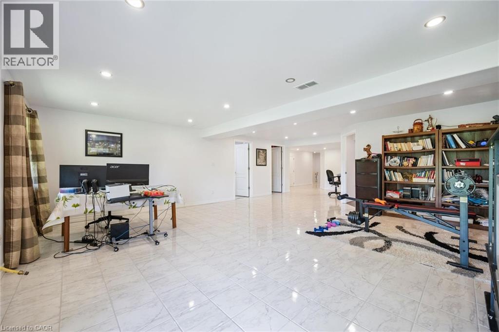 Photo 26 of 598 Sundew Drive, Waterloo ON