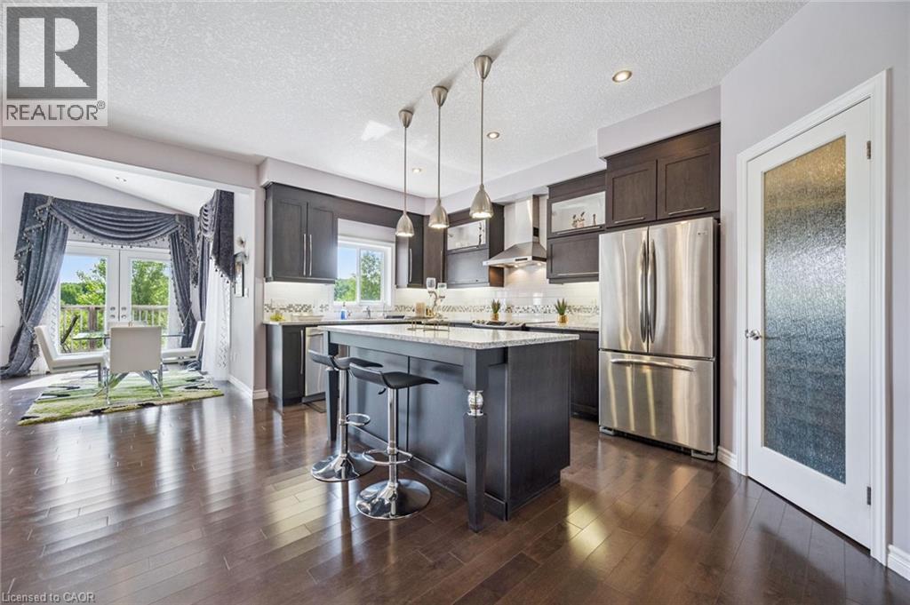 Photo 2 of 598 Sundew Drive, Waterloo ON