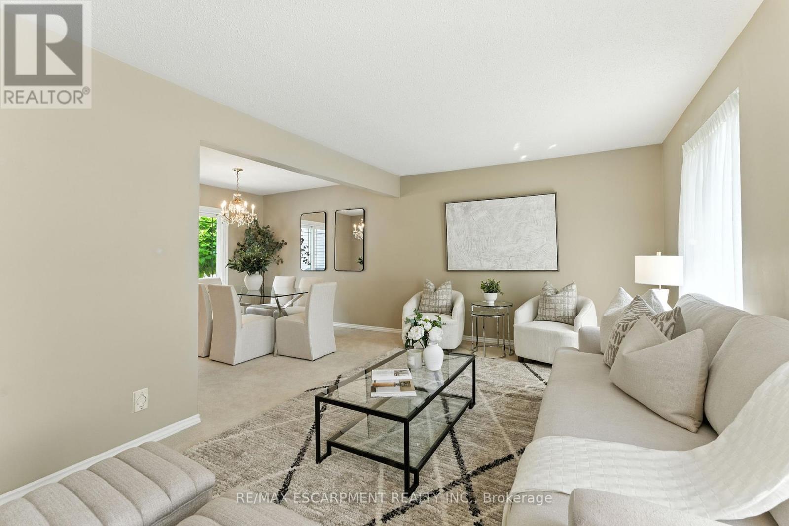 Photo 6 of 51 Pleasant Avenue, Hamilton ON