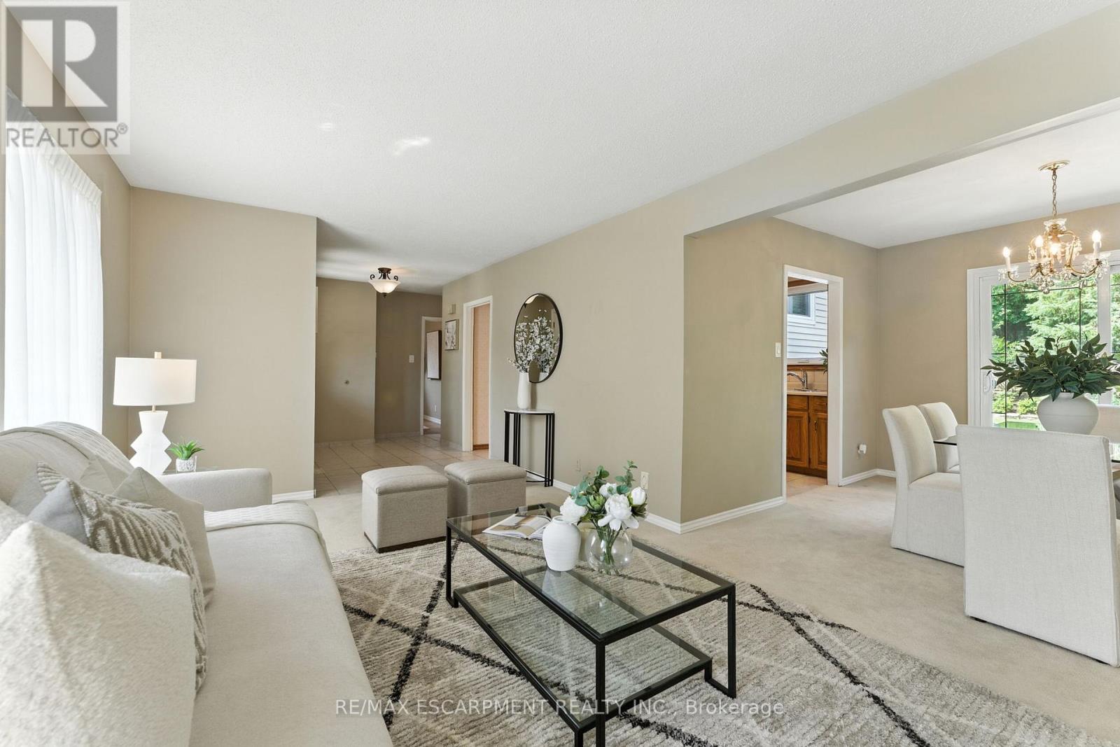Photo 24 of 51 Pleasant Avenue, Hamilton ON