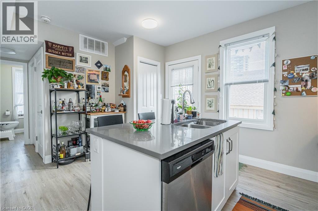 Photo 12 of 161 Victoria Street S, Kitchener ON