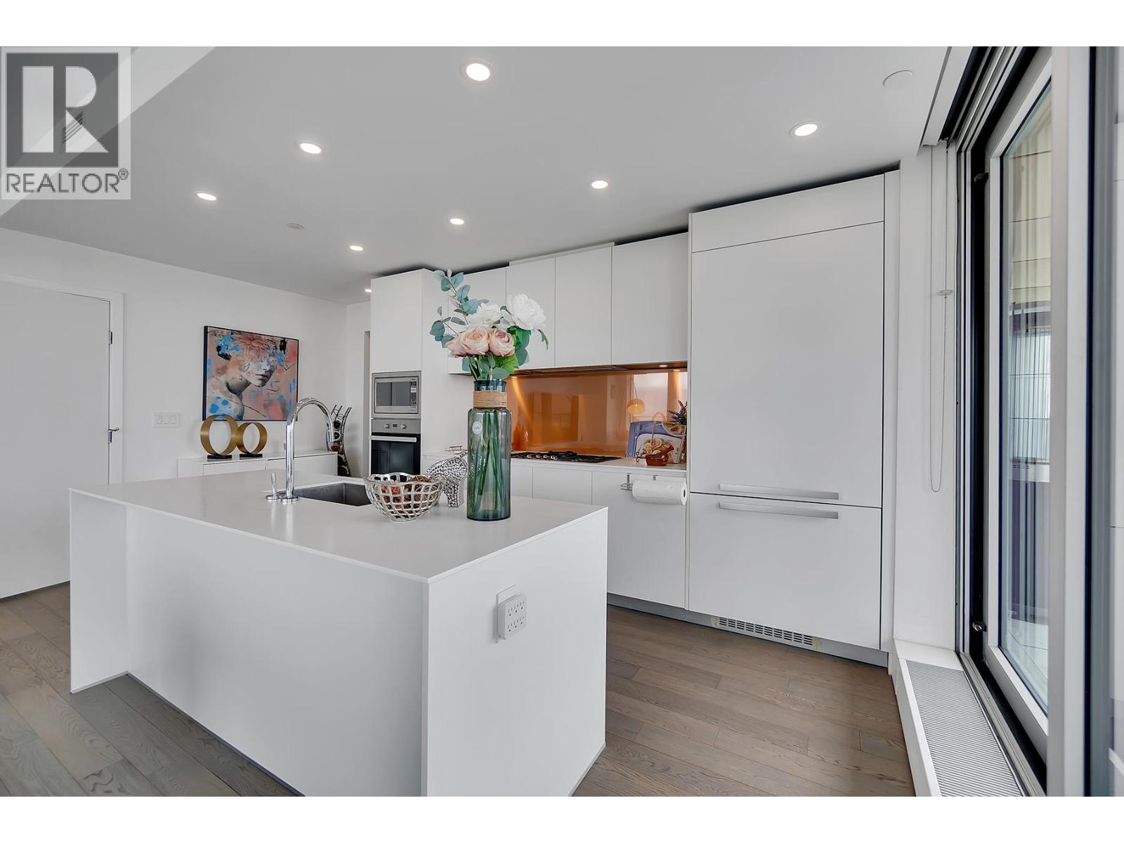 Photo 5 of 3602 1480 Howe Street, Vancouver BC