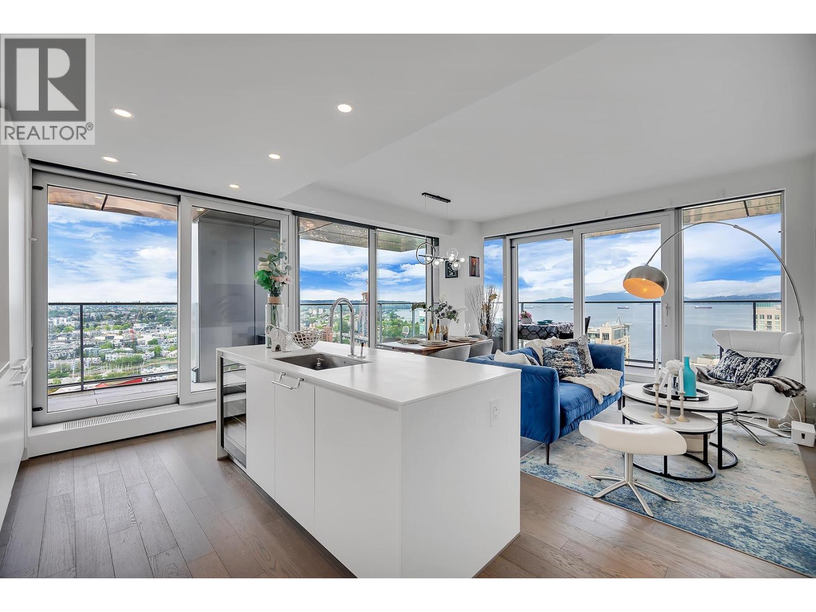 Photo 7 of 3602 1480 Howe Street, Vancouver BC