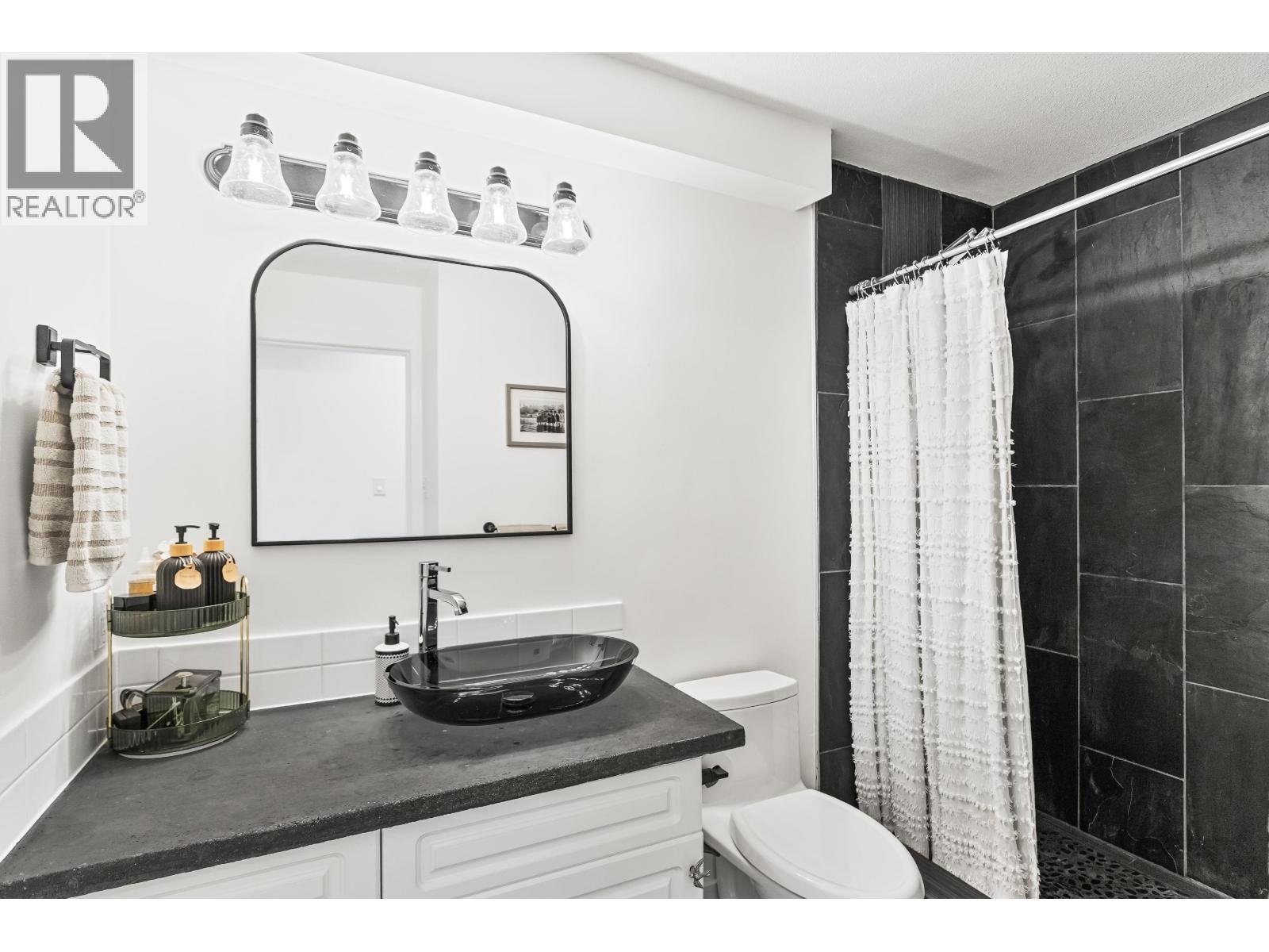 Photo 23 of 404 12206 224 Street, Maple Ridge BC