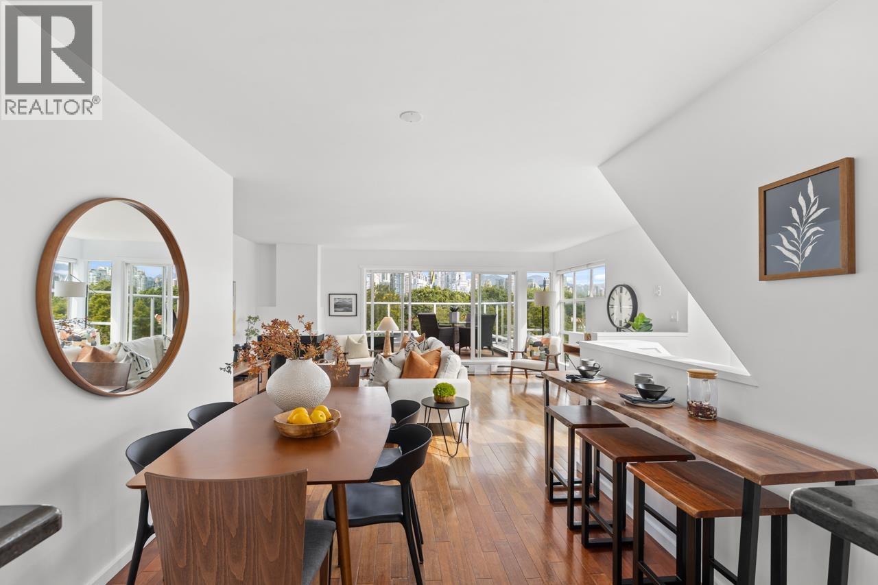 Photo 10 of 2220 Spruce Street, Vancouver BC