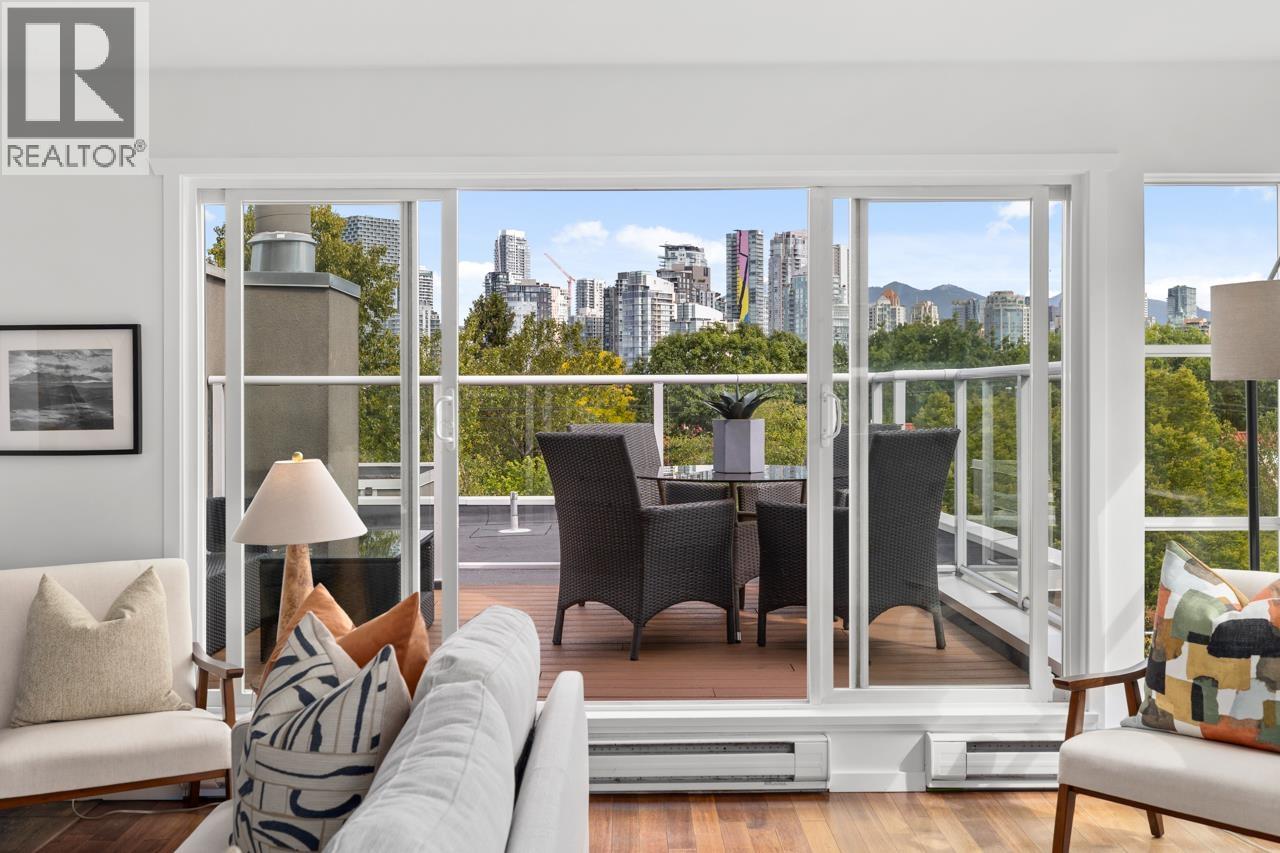 Photo 14 of 2220 Spruce Street, Vancouver BC