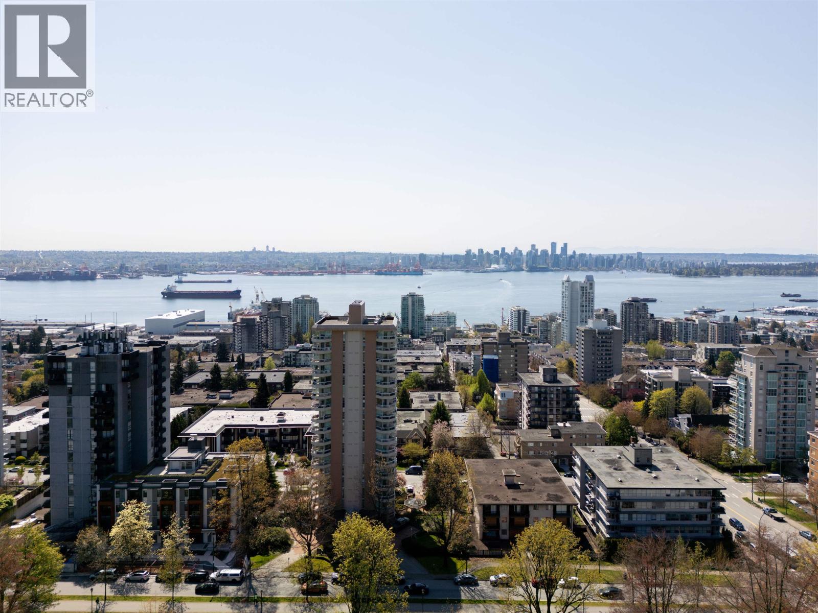 Photo 35 of 107 128 E 8th Street, North Vancouver BC