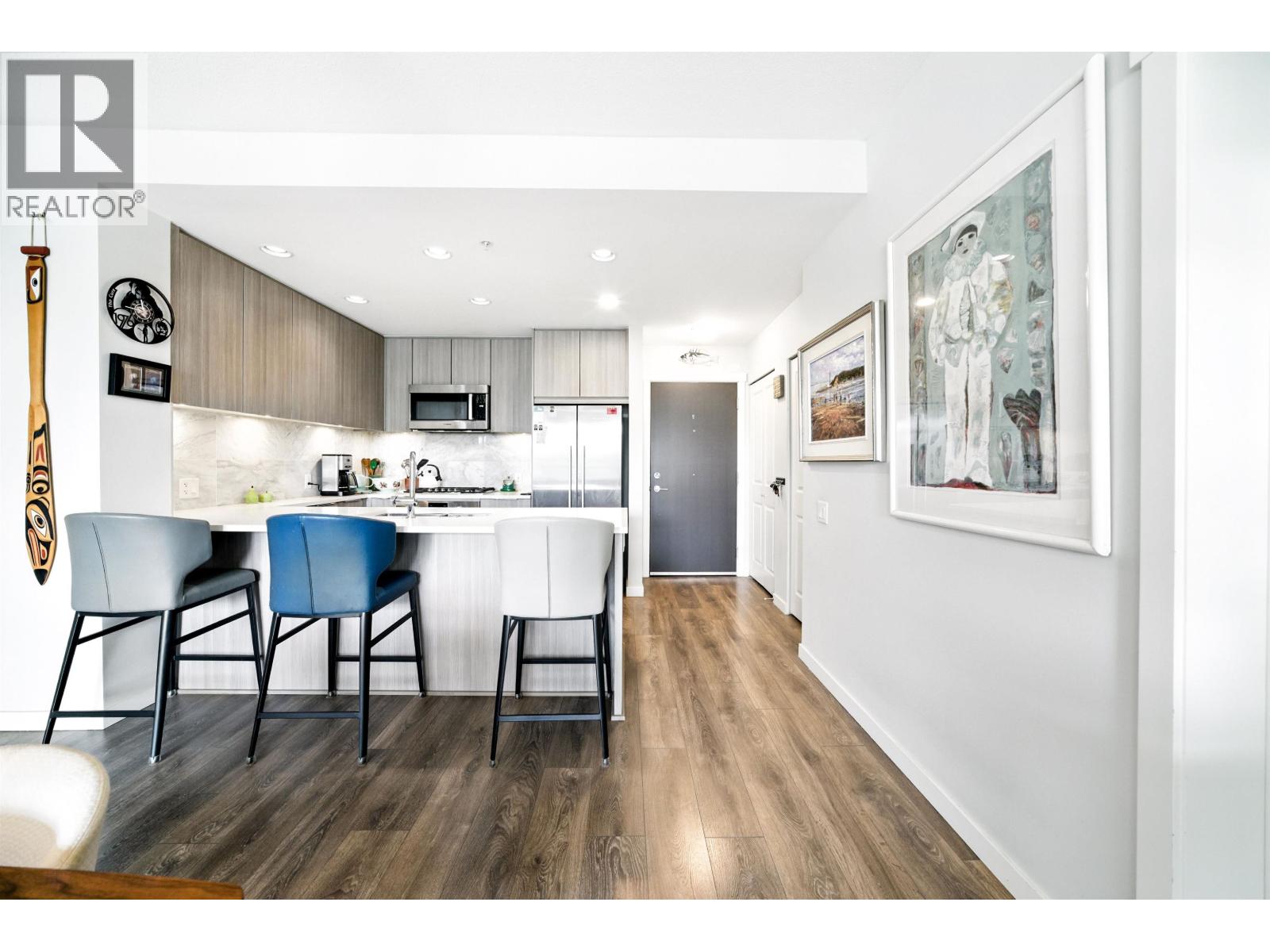 Photo 5 of 205 3289 Riverwalk Avenue, Vancouver BC