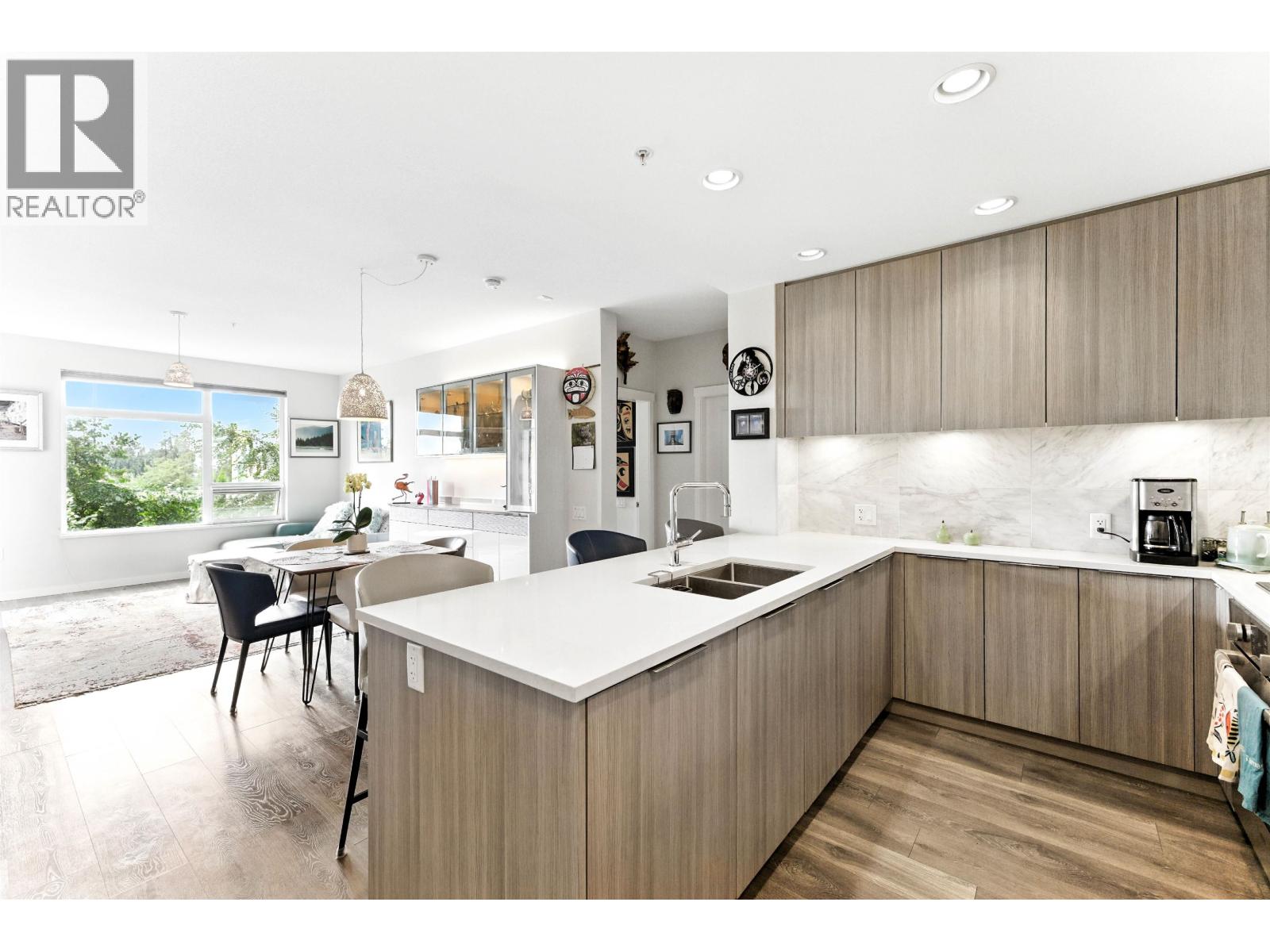Photo 7 of 205 3289 Riverwalk Avenue, Vancouver BC