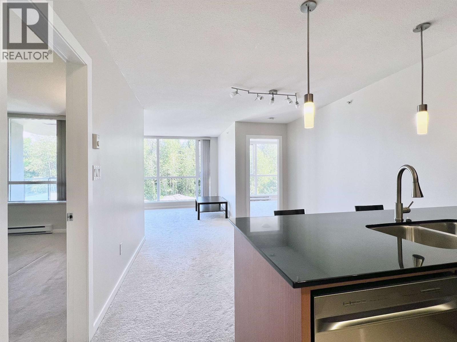 Photo 8 of 904 4888 Brentwood Drive, Burnaby BC