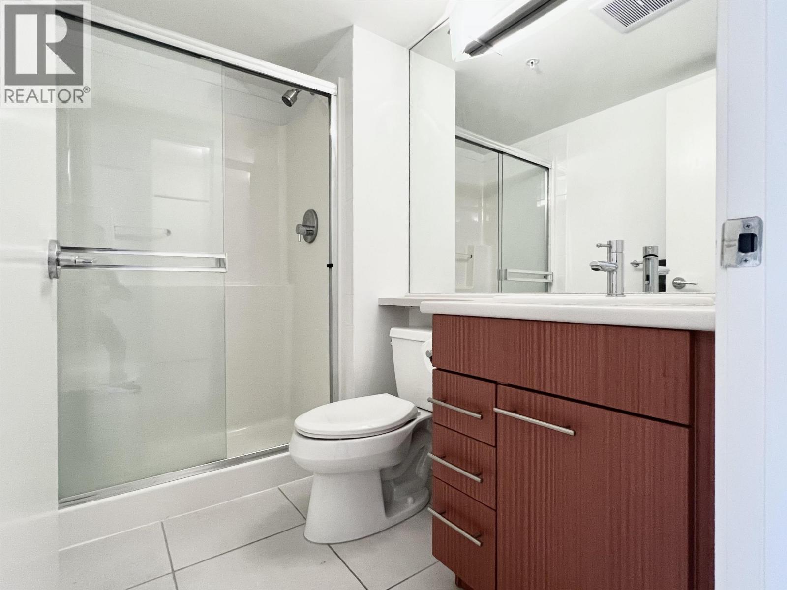 Photo 6 of 904 4888 Brentwood Drive, Burnaby BC