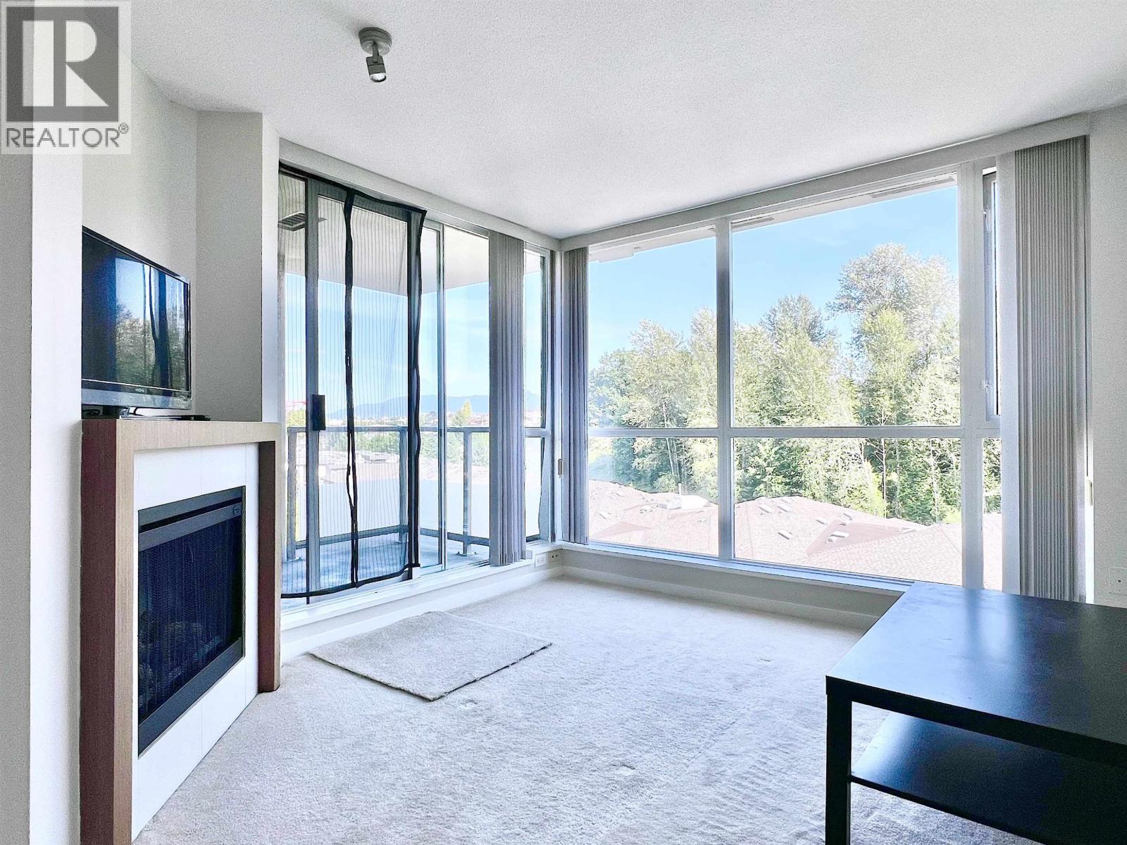 Photo 3 of 904 4888 Brentwood Drive, Burnaby BC