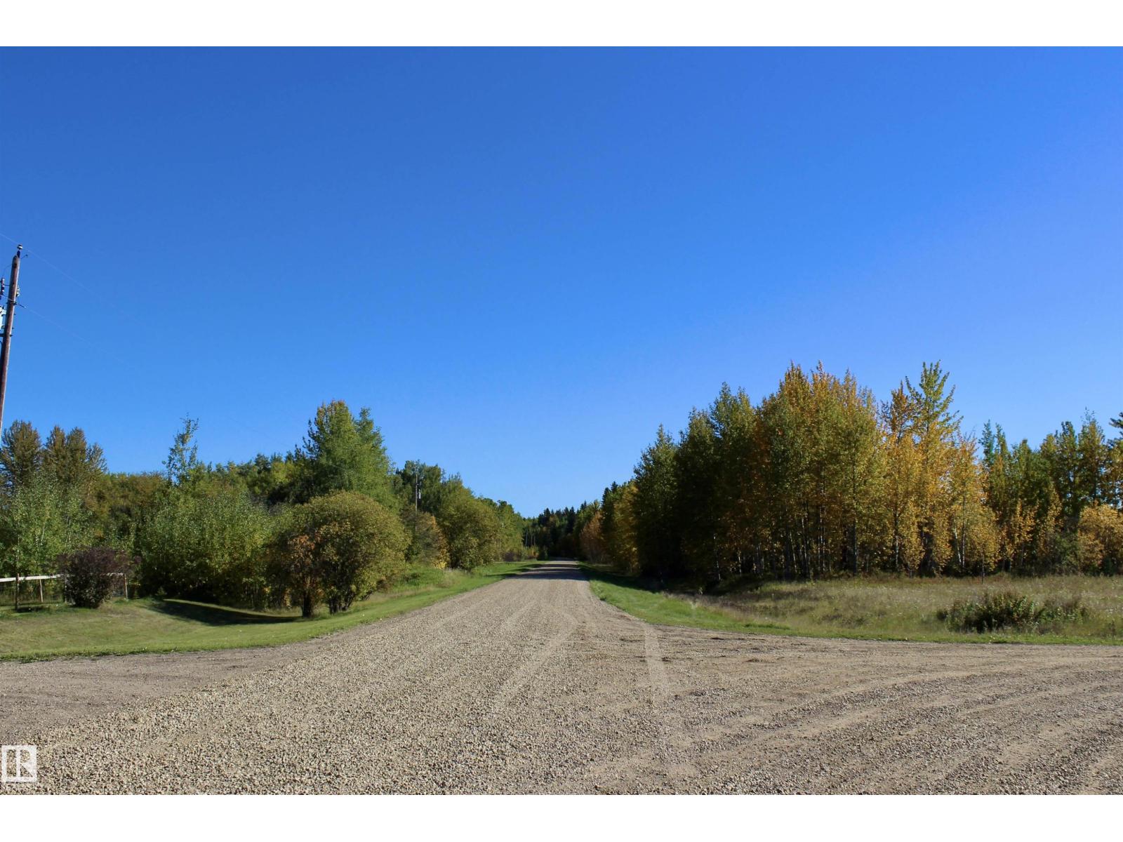 Photo 2 of 113 50529 Rge Road 21, Rural Parkland County AB