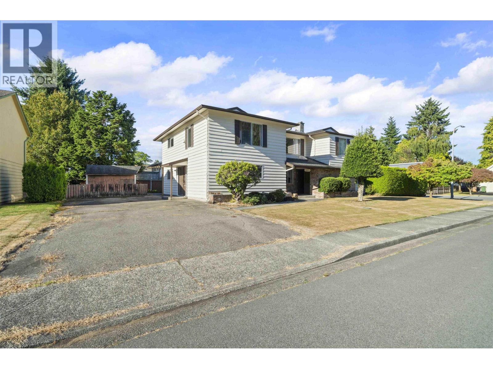 Photo 24 of 8431 Rosebank Crescent, Richmond BC