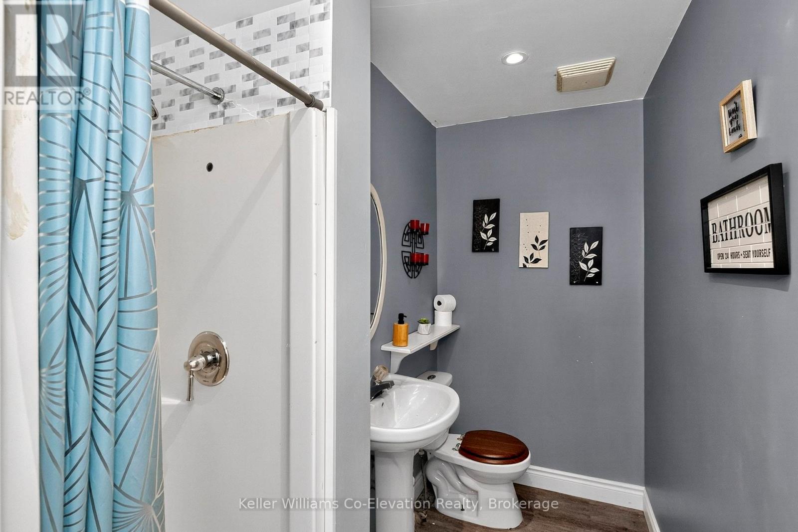 Photo 11 of 38 Richard Street, Tay ON