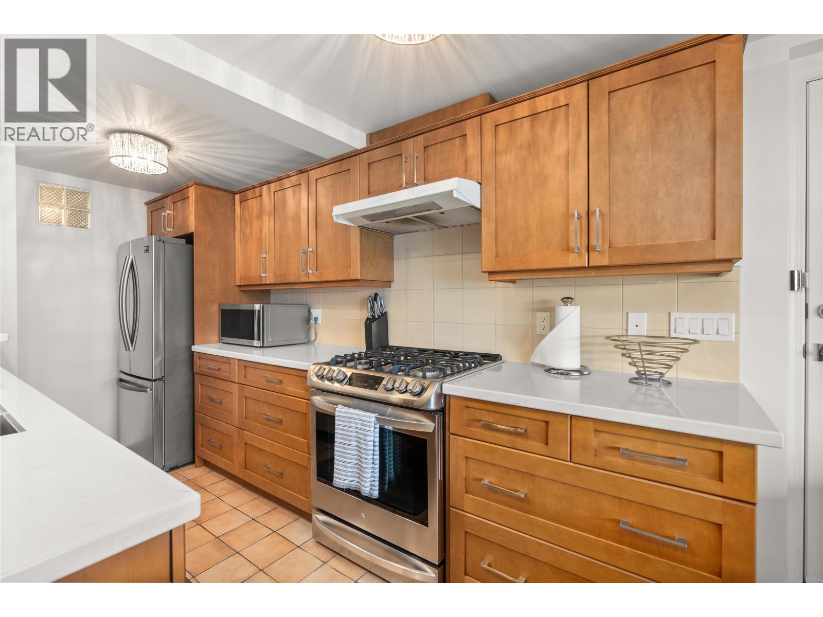 Photo 31 of 1188 Alderside Road, Port Moody BC