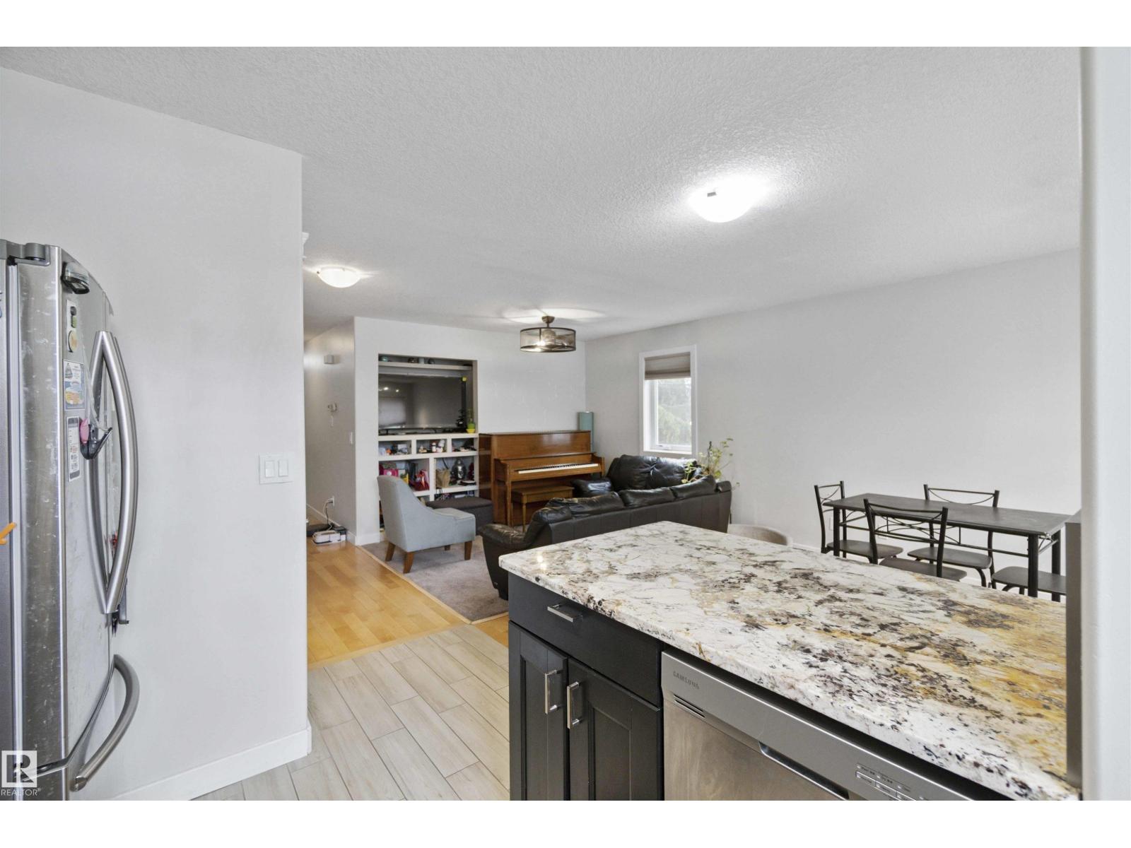 Photo 49 of 11438 97 St Nw, Edmonton AB
