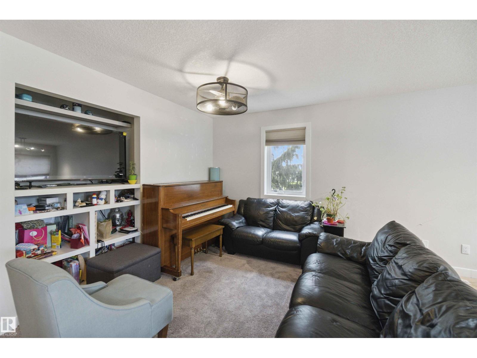 Photo 51 of 11438 97 St Nw, Edmonton AB