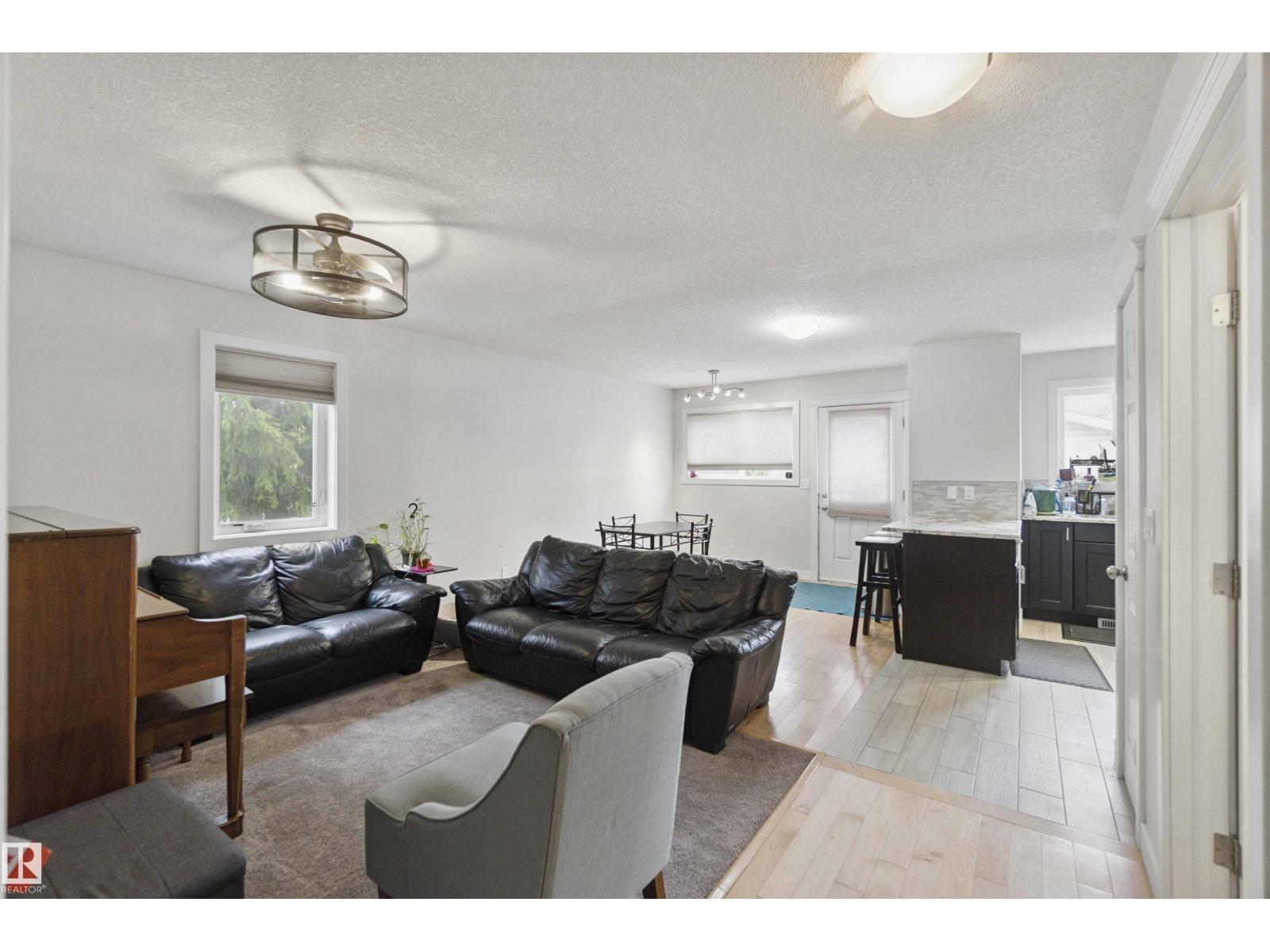 Photo 47 of 11438 97 St Nw, Edmonton AB