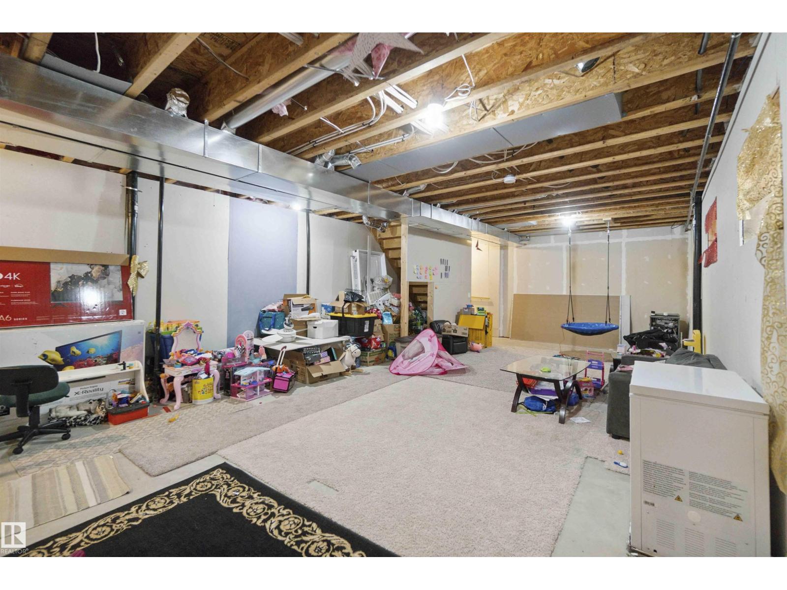 Photo 14 of 11438 97 St Nw, Edmonton AB