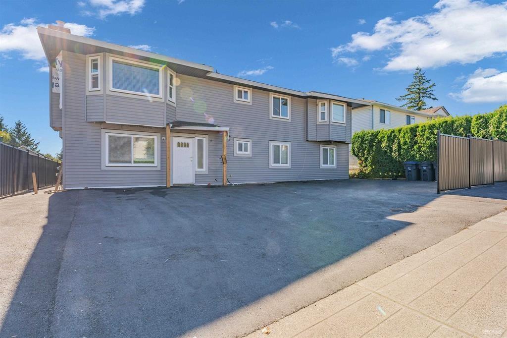 Photo 12 of 13572 68 Avenue, Surrey BC