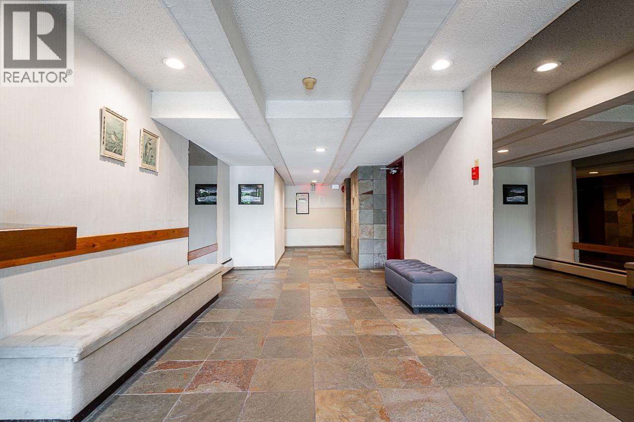 Photo 18 of 304 1420 E 7th Avenue, Vancouver BC