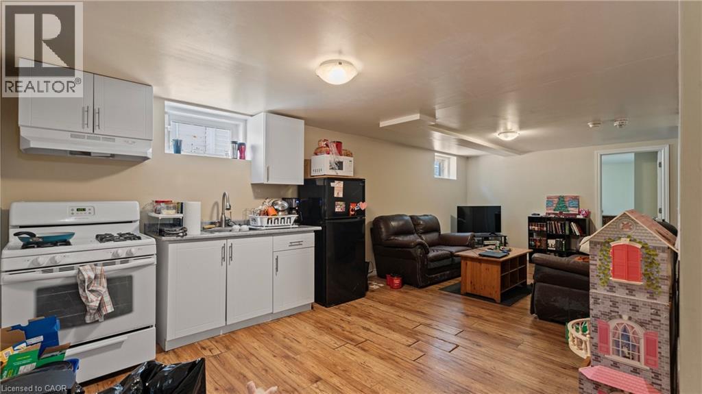 Photo 28 of 135 Stanley Street, Simcoe ON