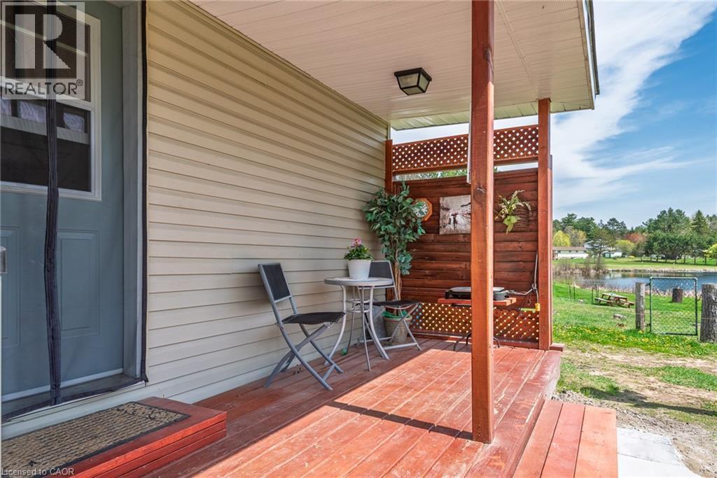 Photo 20 of 2683 Round Lake Road, Killaloe ON