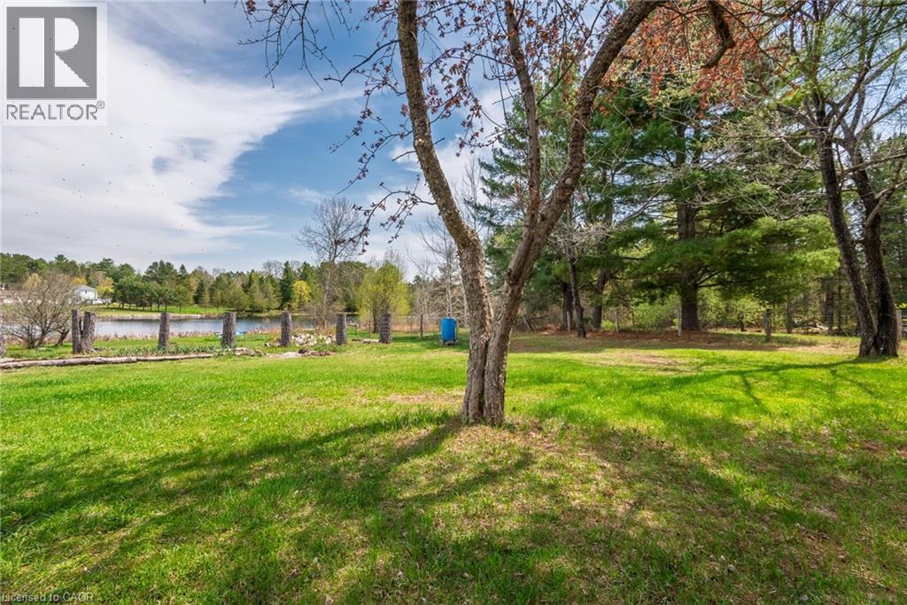 Photo 14 of 2683 Round Lake Road, Killaloe ON
