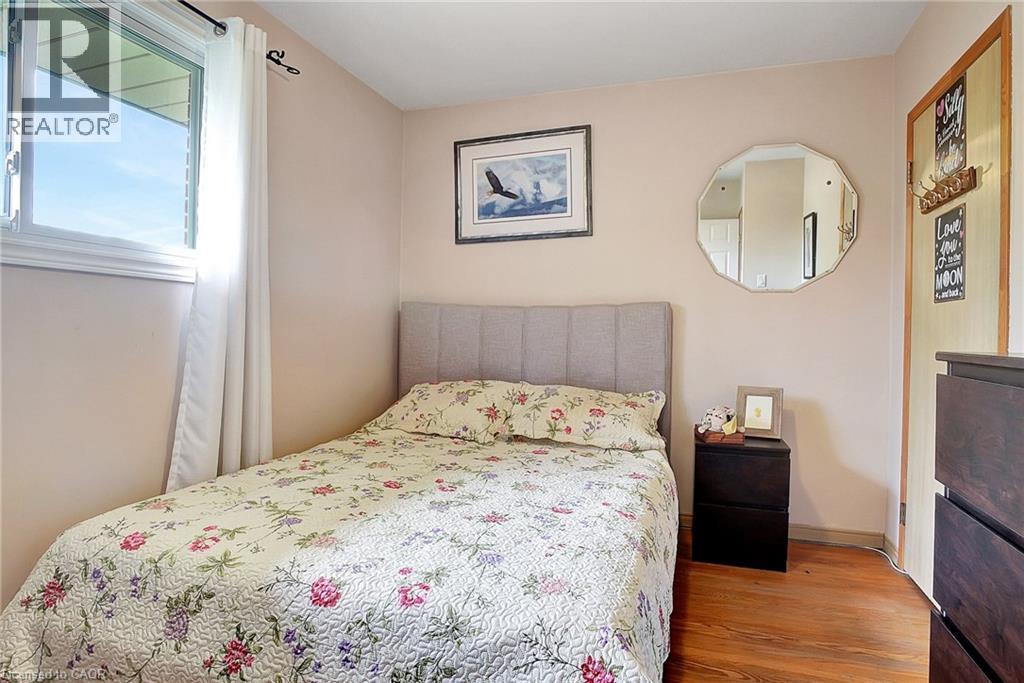 Photo 9 of 24 Hoffman Street, Kitchener ON