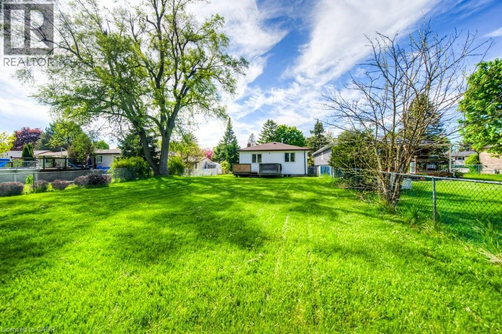 Photo 5 of 23 Carberry Road, Erin ON