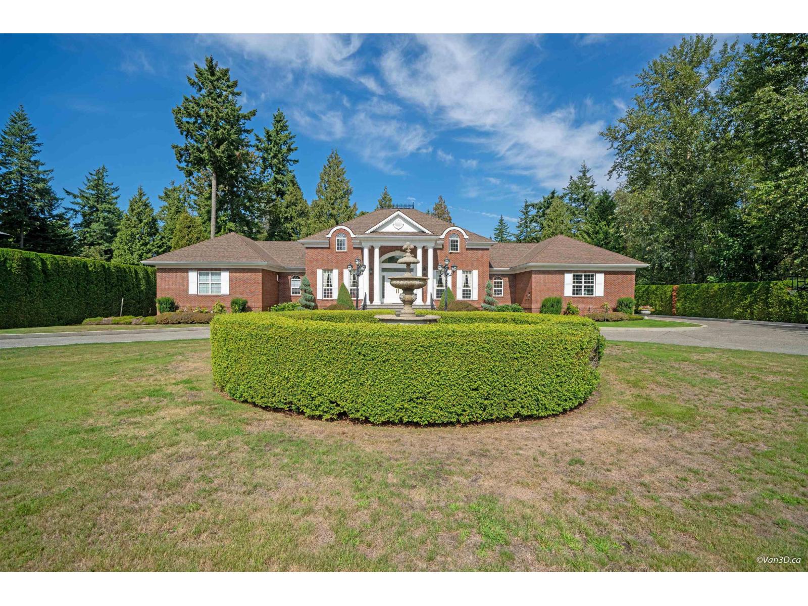 Photo 5 of 17007 28 Avenue, Surrey BC