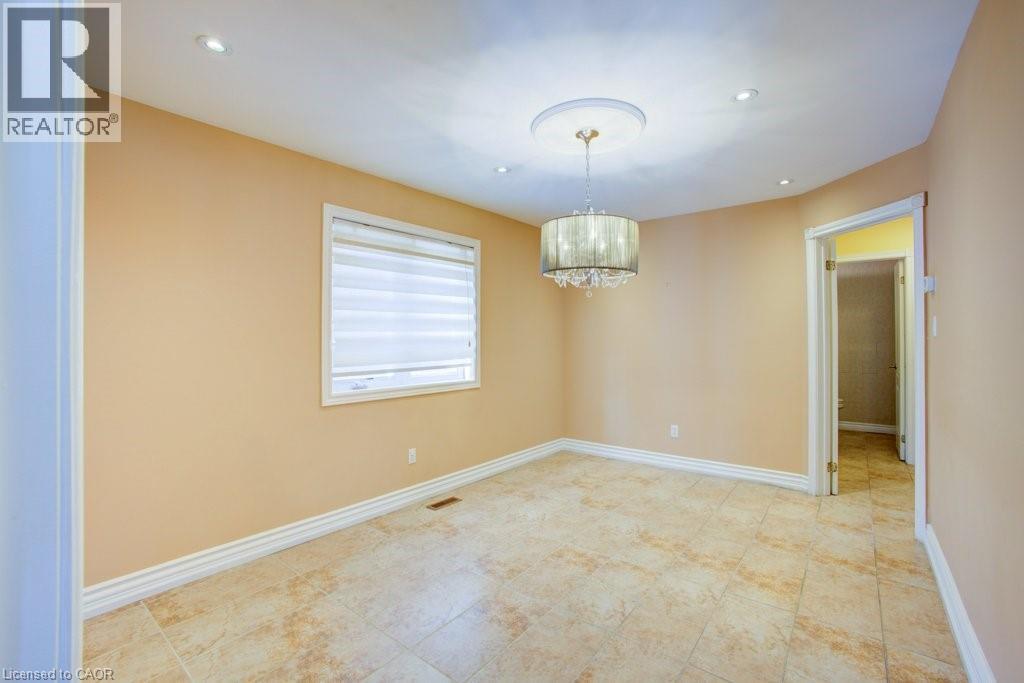 Photo 2 of 105 Veneto Drive, Vaughan ON