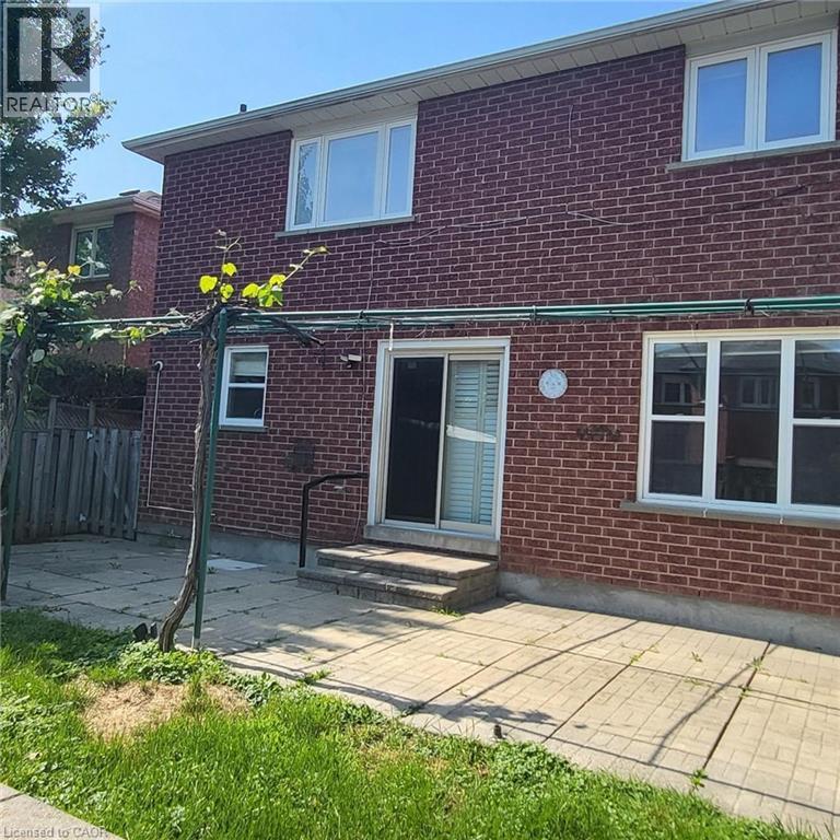Photo 36 of 105 Veneto Drive, Vaughan ON