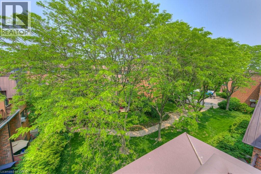 Photo 9 of 36 Hayhurst Road Unit 367, Brantford ON