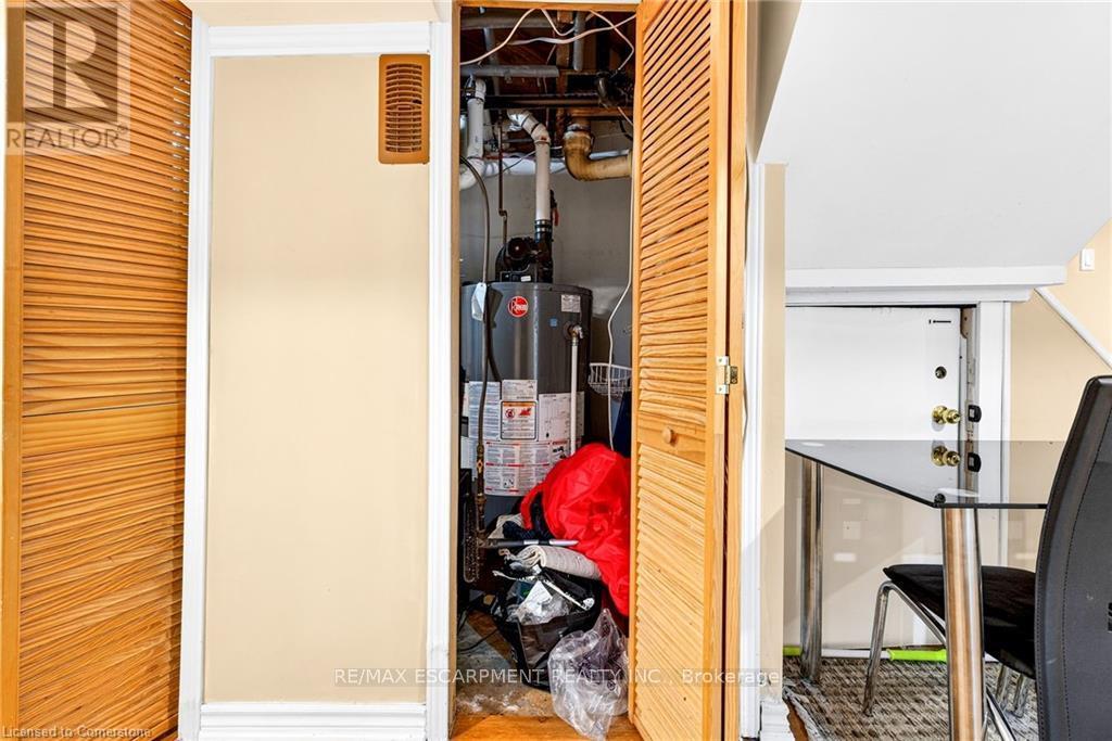 Photo 19 of 111 Leland Street, Hamilton ON
