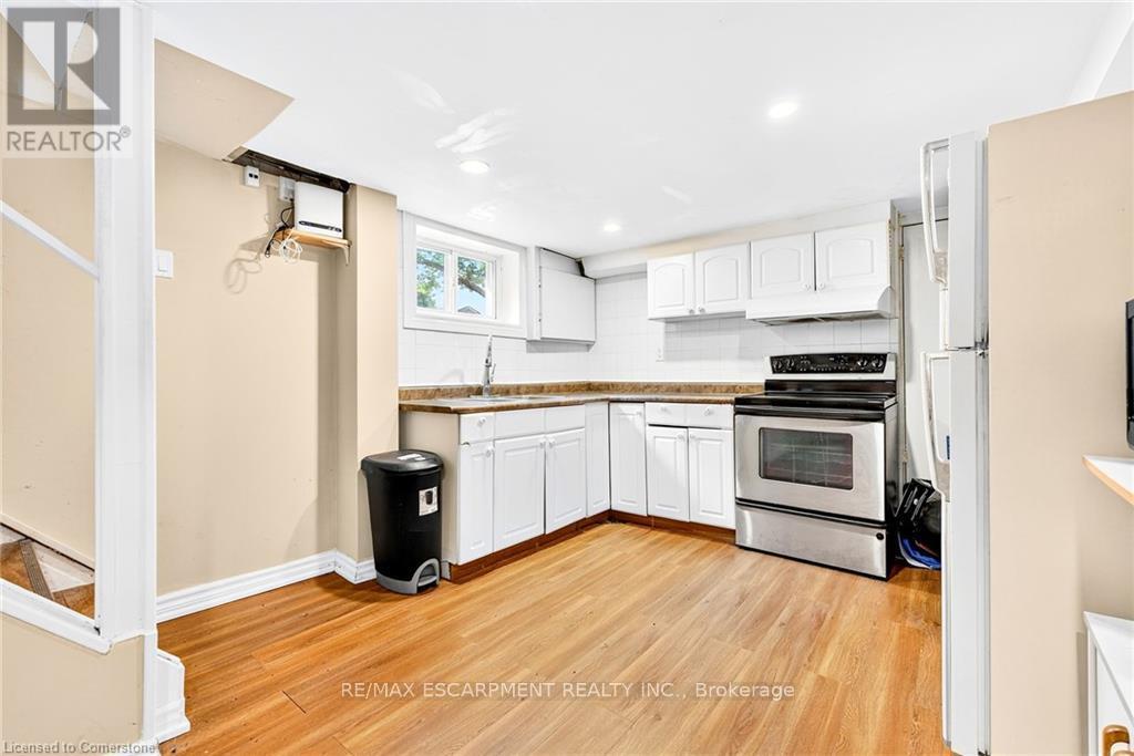Photo 42 of 111 Leland Street, Hamilton ON