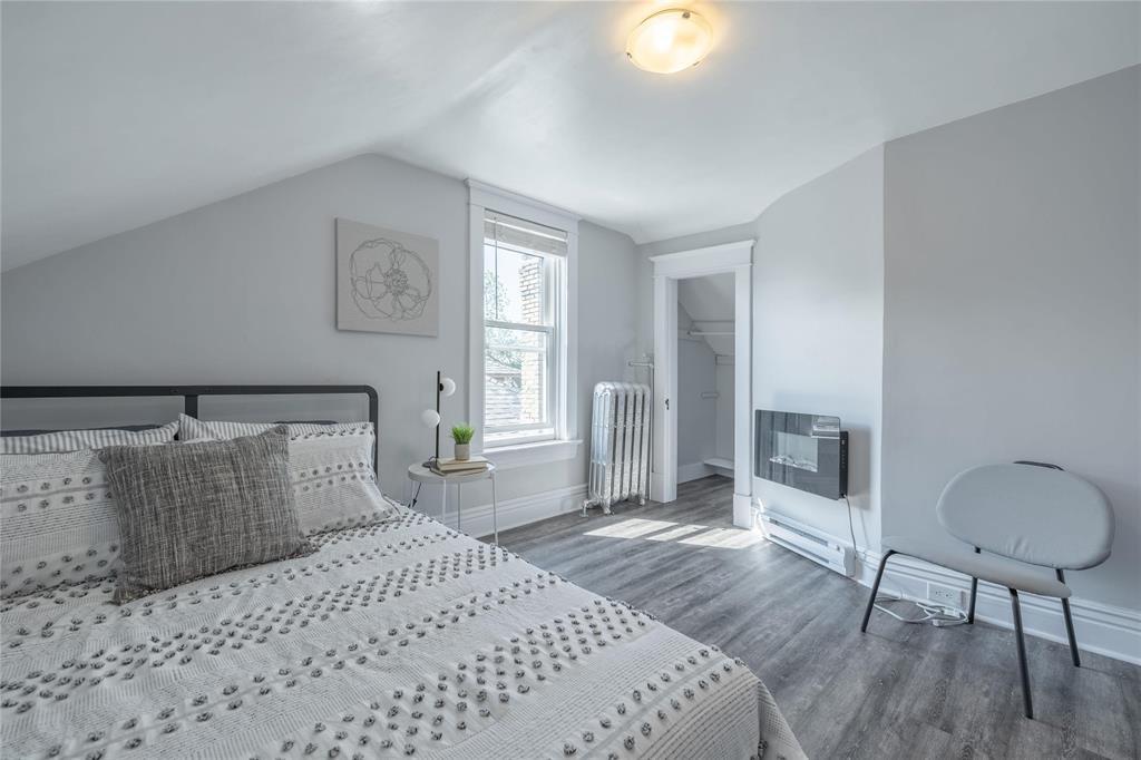 Photo 16 of 215 Walnut Street, Winnipeg MB