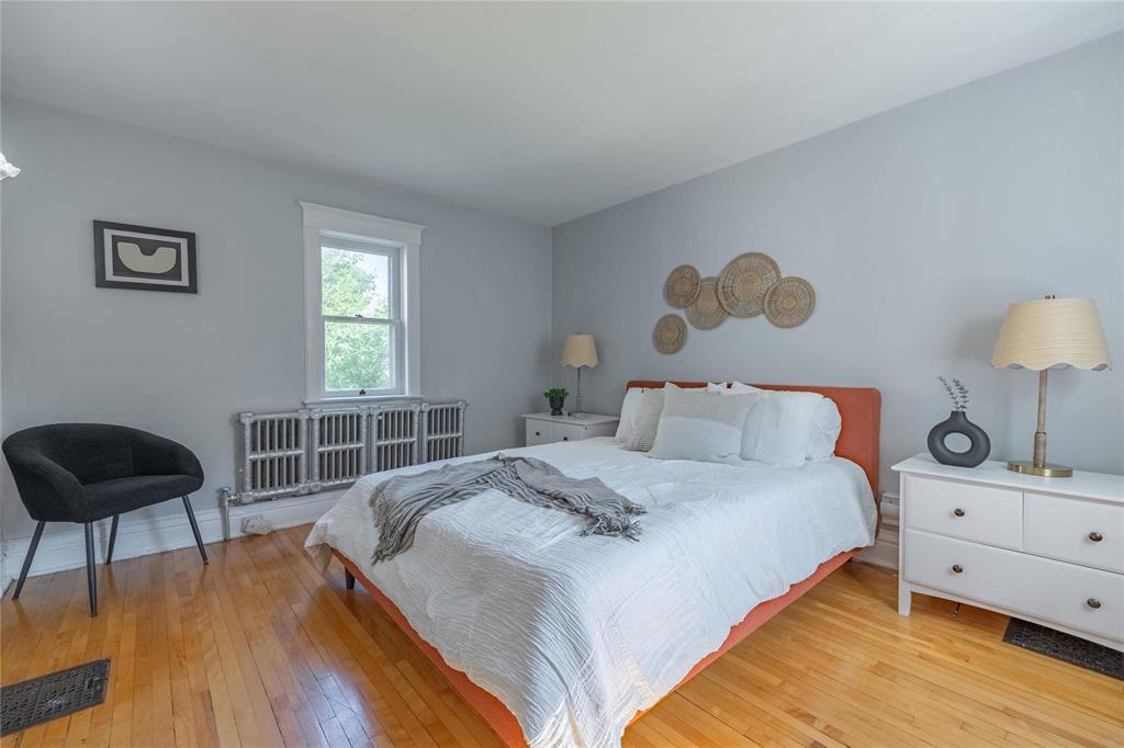Photo 33 of 215 Walnut Street, Winnipeg MB