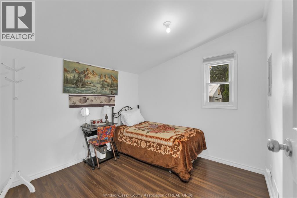 Photo 7 of 3597 Bloomfield, Windsor ON