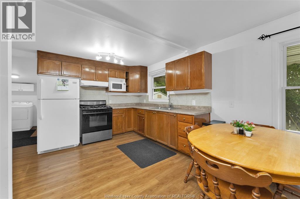 Photo 17 of 3597 Bloomfield, Windsor ON