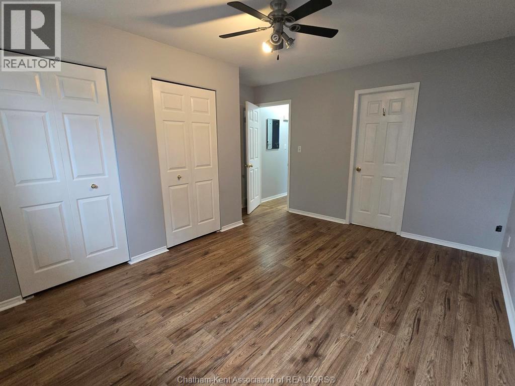 Photo 13 of 75 Taylor Trail, Chatham ON