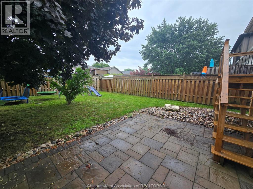 Photo 30 of 75 Taylor Trail, Chatham ON