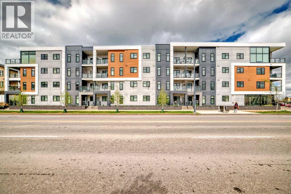 Single Family House for Sale in    Avenue SW Shaganappi Calgary 