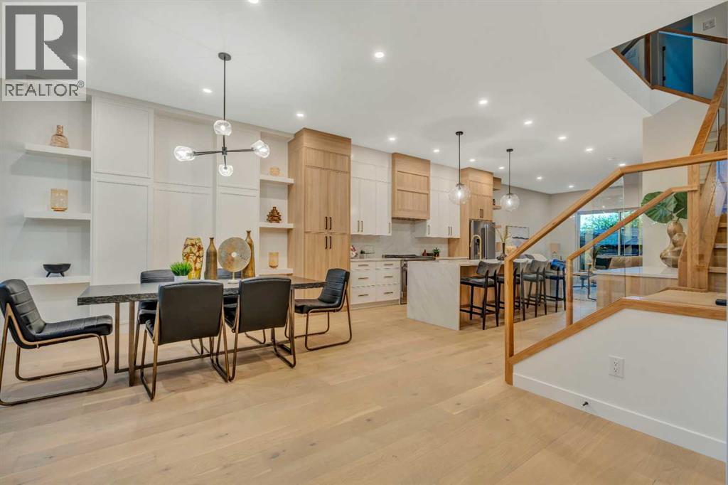 Photo 2 of 2034 29 Street Sw, Calgary AB