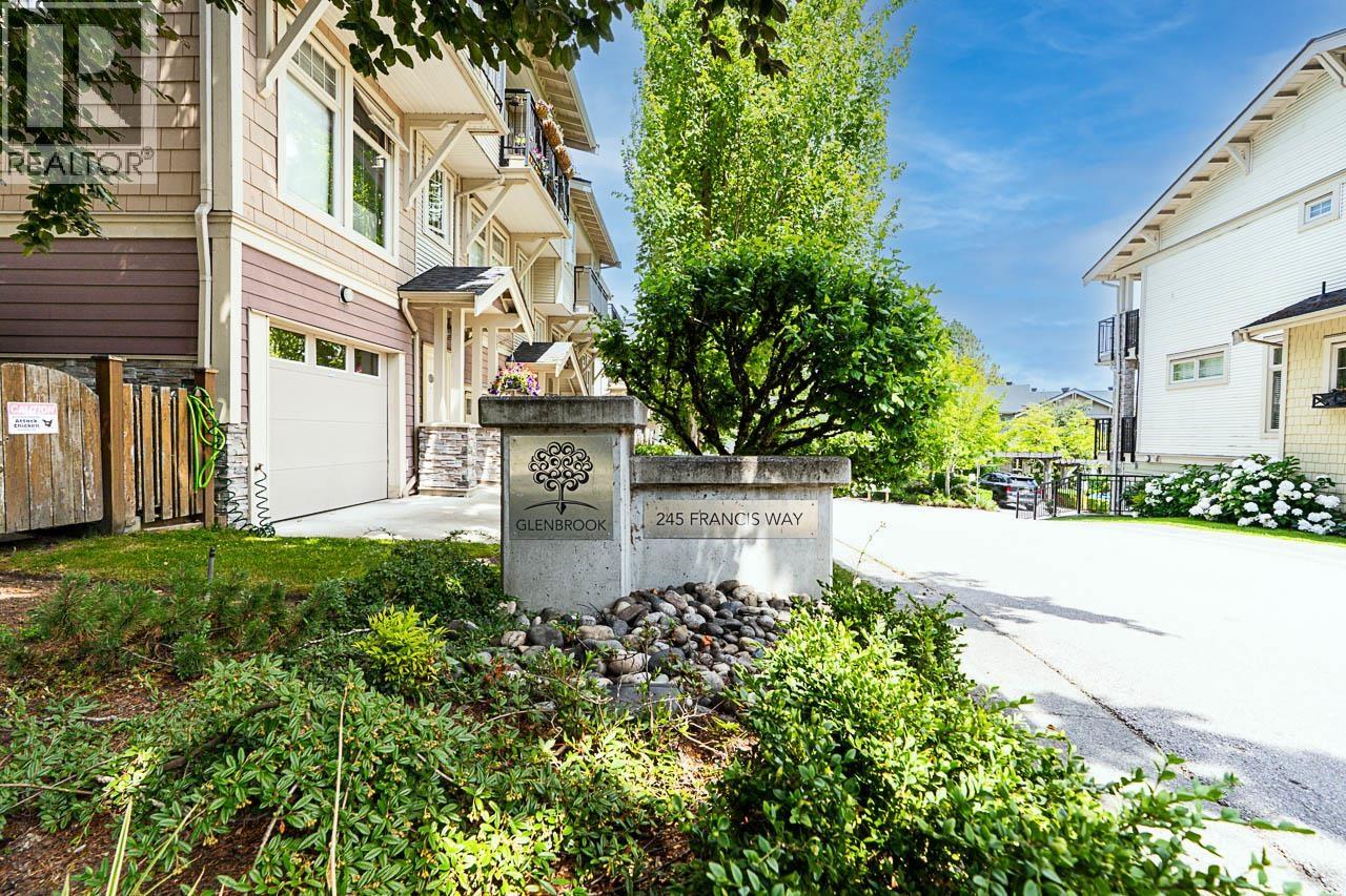 Photo 5 of 51 245 Francis Way, New Westminster BC