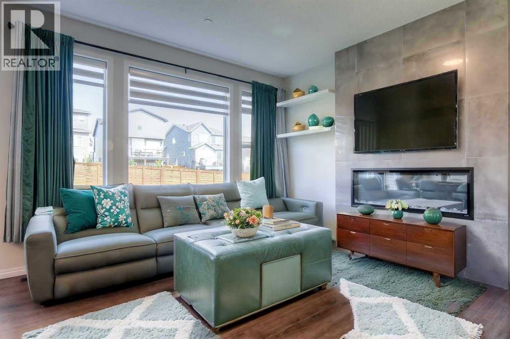 Single Family House for Sale in  Calhoun Crescent NE Livingston Calgary 