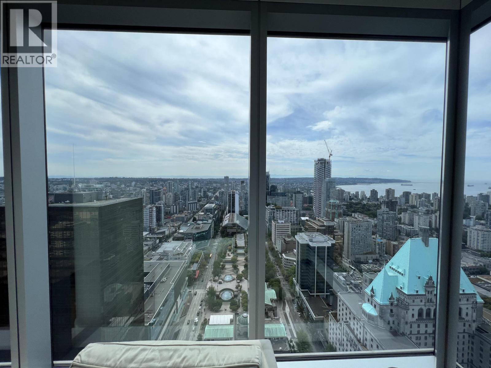 4601 667 HOWE STREET, Vancouver