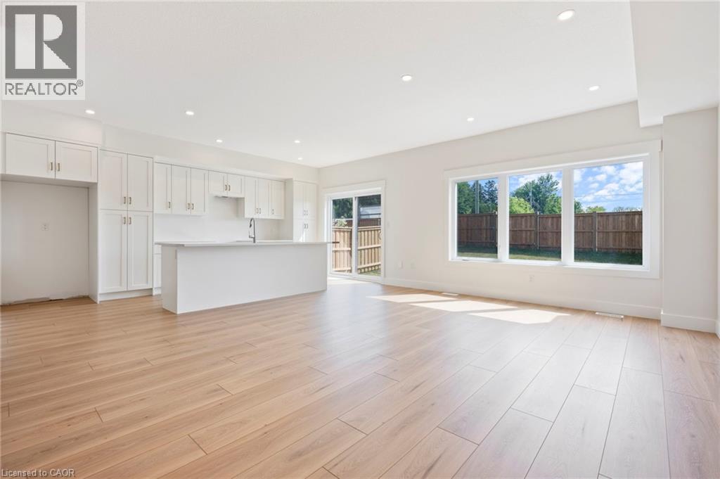 Photo 8 of 127 Amber Street, Waterford ON