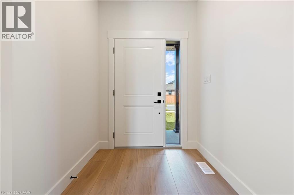 Photo 3 of 127 Amber Street, Waterford ON